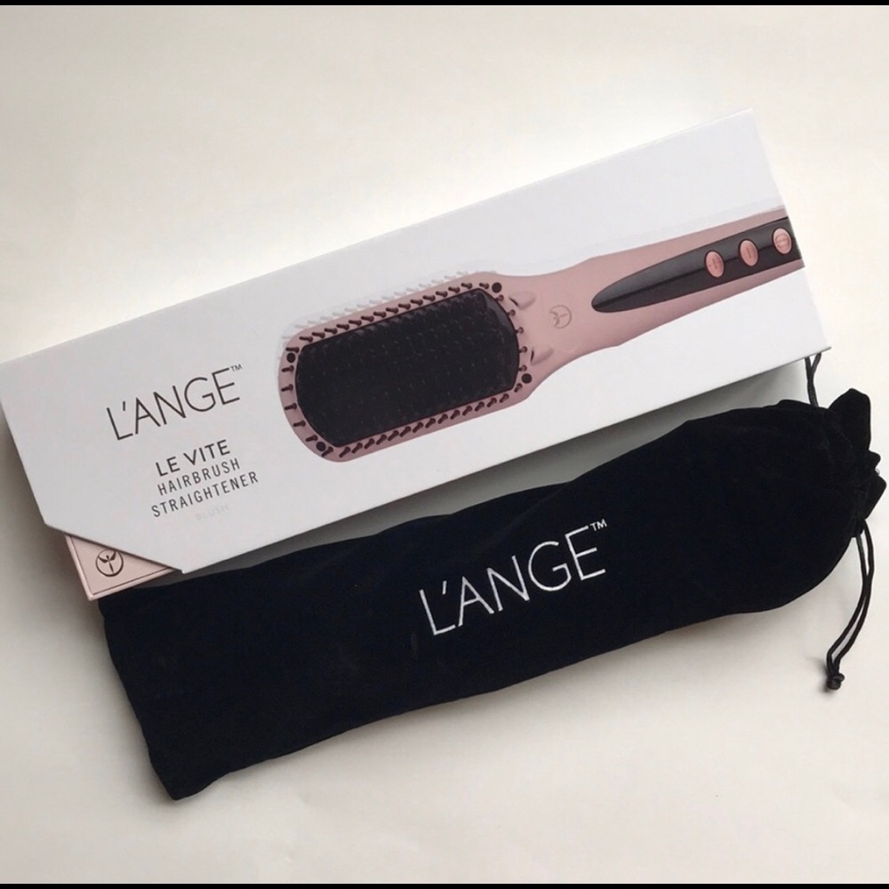 Lange Le Vite straightening brush